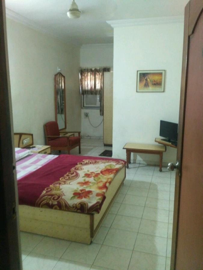 Rajshree Hotel Ahmadábád Kültér fotó