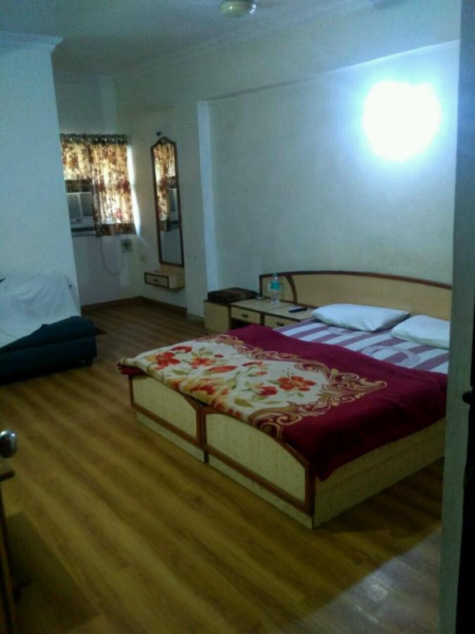 Rajshree Hotel Ahmadábád Kültér fotó