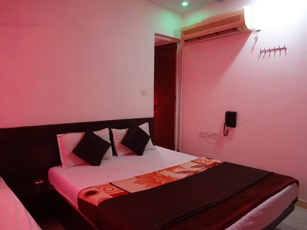 Rajshree Hotel Ahmadábád Kültér fotó