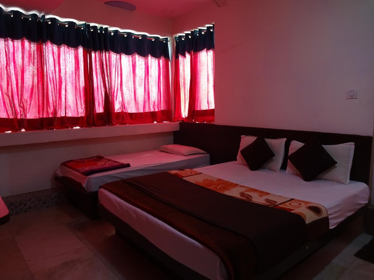 Rajshree Hotel Ahmadábád Kültér fotó